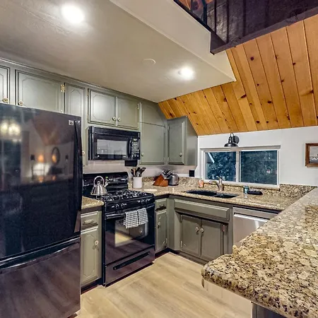 Pinecrest Paradise Crestline Exterior photo