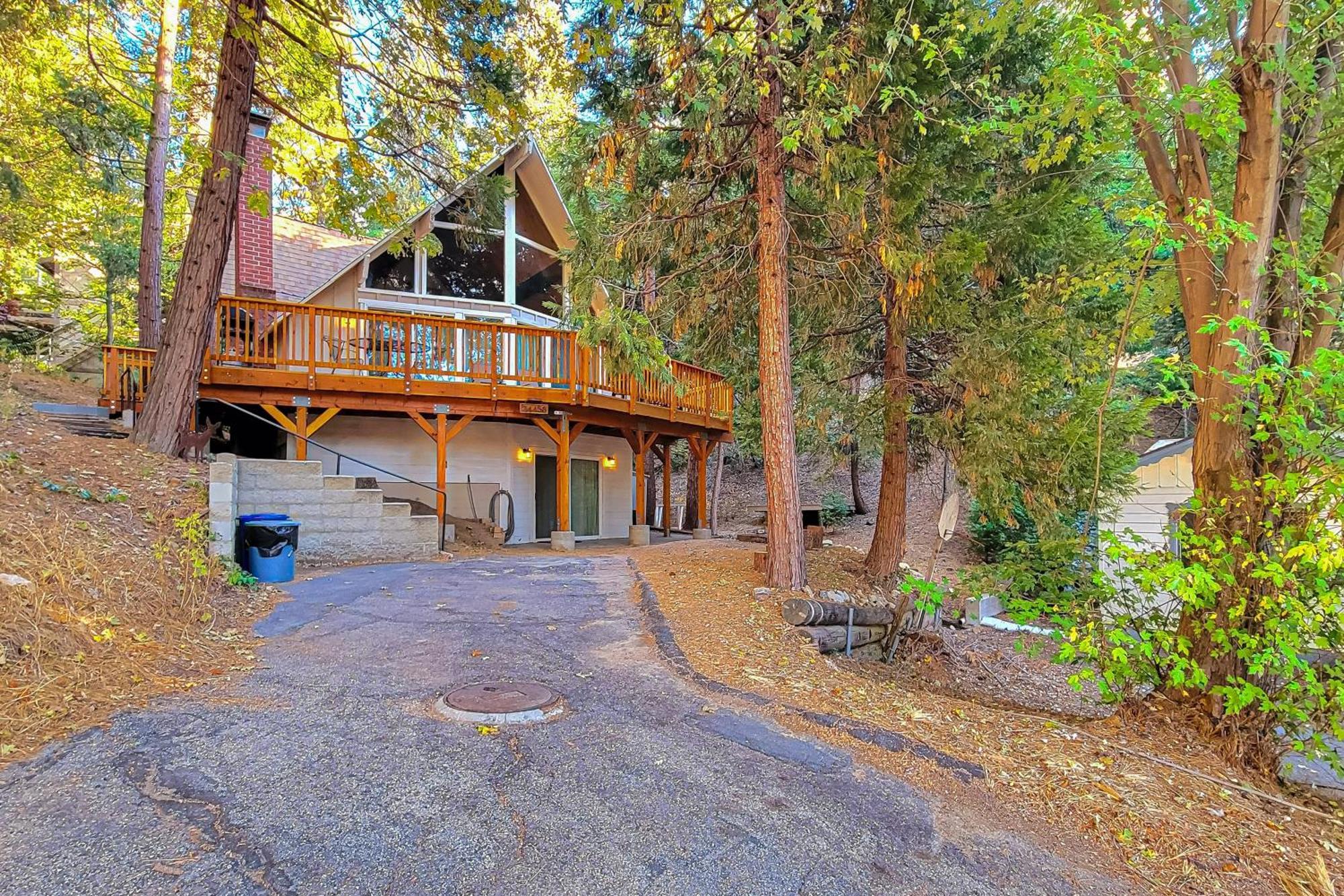 Pinecrest Paradise Crestline